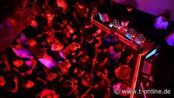 Spürbare Lockerungen vor allem im Gastgewerbe und bei Clubs - t-online