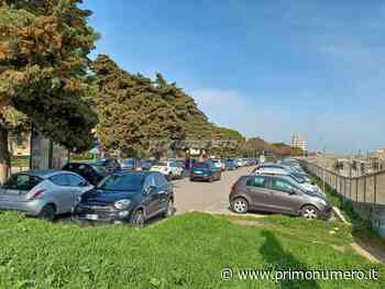 Zona stazione, auto rubata in pieno giorno. Residenti denunciano tentativi di furto e parcheggio al buio - Primonumero