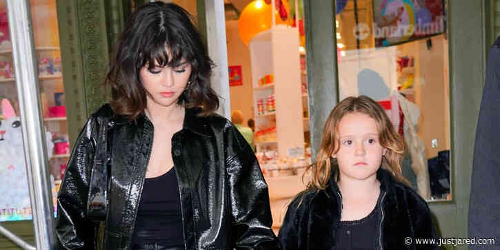 Selena Gomez Spends Time Making Slime With Sister Gracie Teefey in NYC