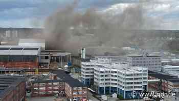 Weltkriegsbombe auf Gelände von TKMS-Werft in Kiel gesprengt - NDR.de