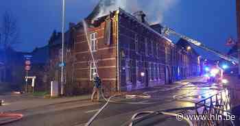 Zware uitslaande brand op Geldenaaksebaan legt architectenbureau in de as: “Plots viel het internet, het licht en de televisie uit. En dan kwam de buurvrouw zeggen dat ons dak in lichterlaaie stond” - Het Laatste Nieuws