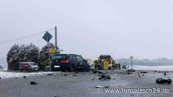 Zwei Verletzte bei Kreuzungs-Crash auf TS42 bei Palling