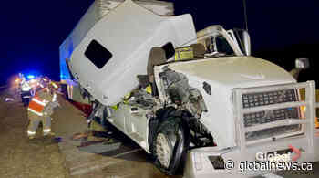 No injuries after transport rear-ends another on Hwy. 401 in Northumberland County - Global News