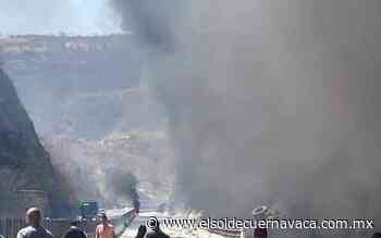 Volcadura provoca cierre vial en la México-Acapulco - El Sol de Cuernavaca