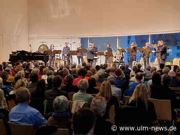 Benefizkonzert für die Ukraine: Musiker begeistern mit "Peace", "Hope" und "Verleih uns Frieden" im Ulmer Stadthaus