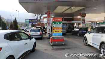 Prix des carburants : à Villers-lès-Nancy, "on est tous content de faire le plein à 1,85€ le litre" - France Bleu