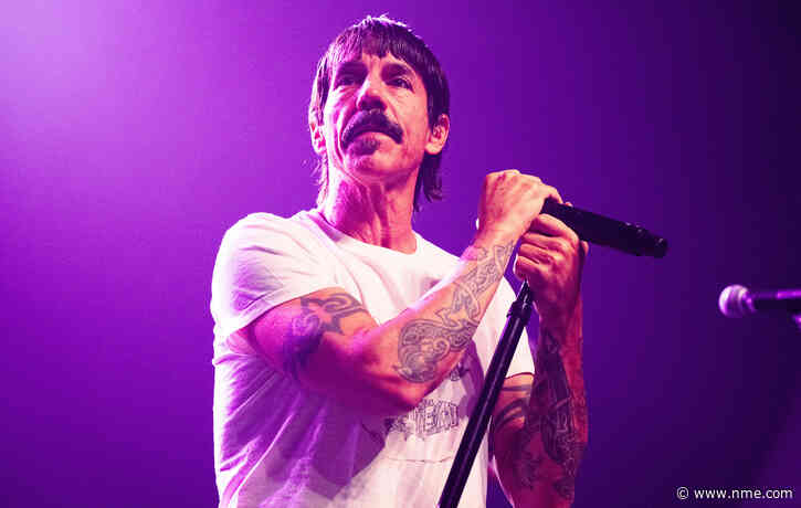 Watch Red Hot Chili Peppers play ‘Give It Away’ with George Clinton in LA