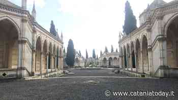 Caltagirone, all'opera al cimitero i sei percettori di reddito di cittadinanza nell'ambito dei Puc - CataniaToday