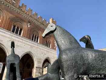 Paladino: "Mi aspetto la restituzione dei cavalli". Opera da un anno in deposito - Libertà