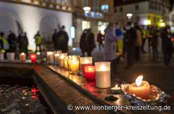 Gegendemo in Leonberg: „Spaziergänger“ sind nicht mehr allein - Leonberger Kreiszeitung - Leonberger Kreiszeitung