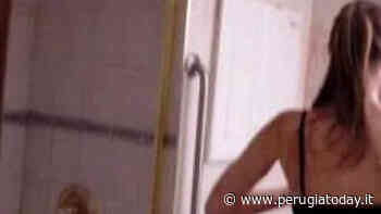 Foligno, microcamera nascosta in un cestino per riprendere le infermiere nello spogliatoio - PerugiaToday