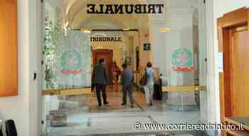 Ponzano di Fermo, coppia non gli paga il conto lui si fa saldare dalla mamma del giovane ma finisce sotto proc - corriereadriatico.it