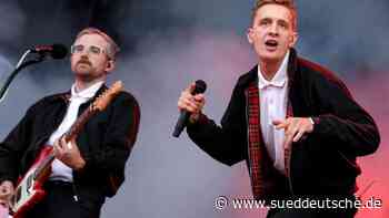 "Erster Song seit 1764 Tagen": Kraftklub mit neuer Single - Süddeutsche Zeitung - SZ.de