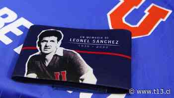 El detalle que preparó la U en honor a Leonel Sánchez para el clásico universitario - T13.cl