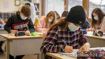 Am Sonntag fallen die Masken auch im Landkreis Mühldorf – nicht jeder ist glücklich damit