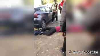 Zware vechtpartij aan school in Denderleeuw, moeder van één van de jongeren dient klacht in bij politie - TV Oost