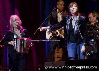 Singer-songwriter Martha Wainwright recalls rifts with parents, exes and more in new memoir - Winnipeg Free Press