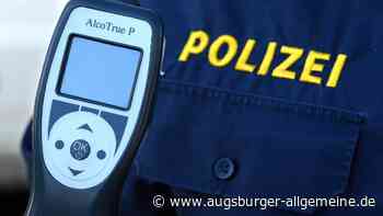 Polizei beendet die Fahrt von vier betrunkenen Männern in Augsburg