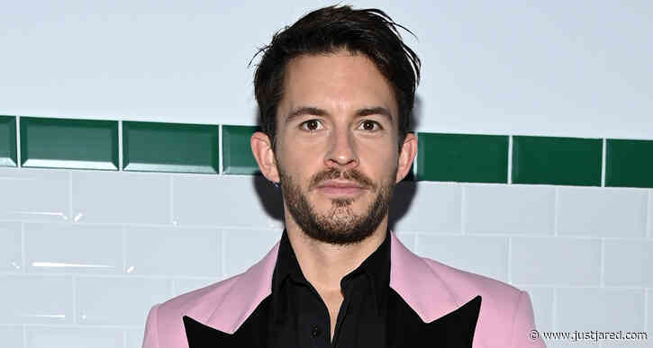 Jonathan Bailey Defends Lack of Sex Scenes in 'Bridgerton' Season Two