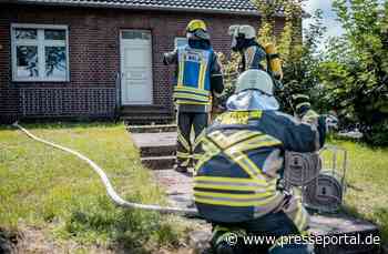 FW Hünxe: Garagenbrand in Hünxe