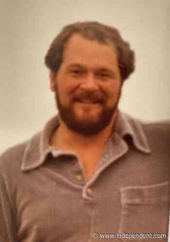 Galen Scott Mumford - Santa Barbara Independent