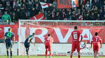 Il Monza cade a Como, vince il Brescia. Il Lecce resta al secondo posto - quotidianodipuglia.it