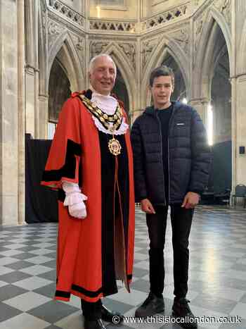 Launch of Teddington Art Trail by Joe Murphy, Hampton School