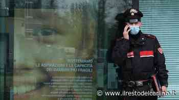 Modena, fanno irruzione dal retro e rapinano la banca - il Resto del Carlino