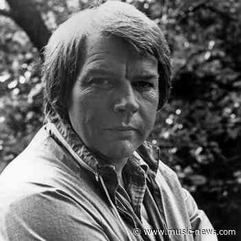 Country music star C.W. McCall dies at 93