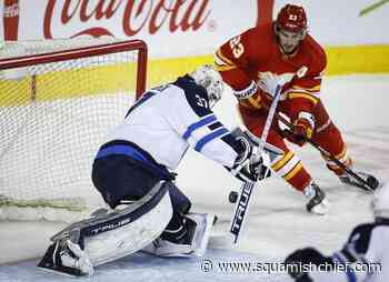 Flames' Sean Monahan to undergo season-ending hip surgery - Squamish Chief
