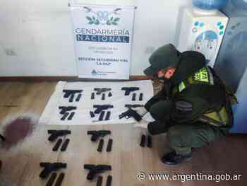 Un pasajero viajaba desde Buenos Aires con 11 armas de fuego en su equipaje - Argentina.gob.ar Presidencia de la Nación