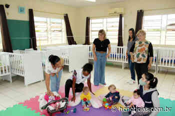 CEIs de Capivari de Baixo ganham novos berços, livros e Smart TVs - HC Notícias