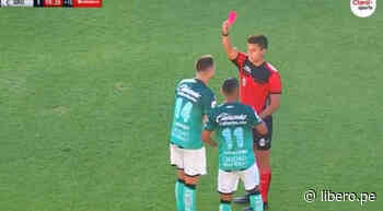 ¡Lo pintaron de rojo! Santiago Ormeño se fue expulsado en el León vs. Querétaro - VIDEO - Libero.pe