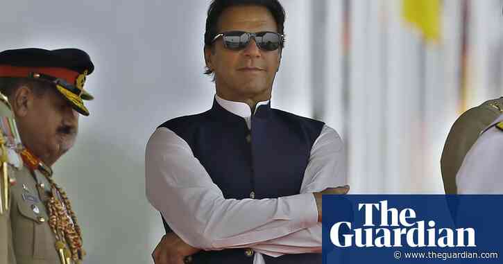 Pakistan’s PM calls for early election after vote of no confidence thrown out