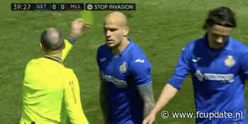 Kaartenregens: acht keer geel in twee seconden - FCUpdate mobiel