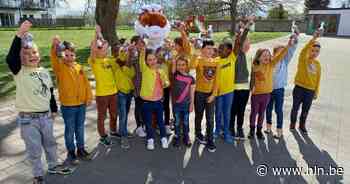 Basisschool De Groene Poort kleurt voor geel voor Pasen - Het Laatste Nieuws