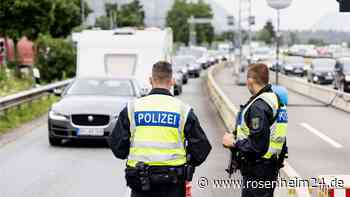 Trotz Einreiseverbots: Verurteilter Schleuser (61) auf A93 bei Kiefersfelden geschnappt