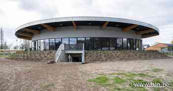 Nieuw sportcomplex Vossenvelden ingehuldigd | Stabroek | hln.be - Het Laatste Nieuws