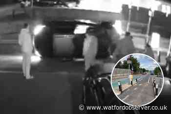 Car flies OVER bollards in hair-raising Woodmere Avenue crash