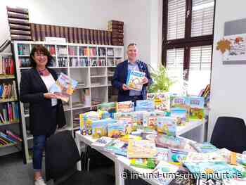 Bauen, Bagger, Bodenschutz: Beuerlein Gruppe spendet der Stadtbibliothek Volkach Kinderbücher im Wert von über 800 Euro - Lokale Nachrichten aus Stadt und Landkreis Schweinfurt - SW1.News