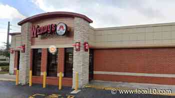 Stop sale ordered on food inside South Florida Wendy’s after consumer complaint - WPLG Local 10