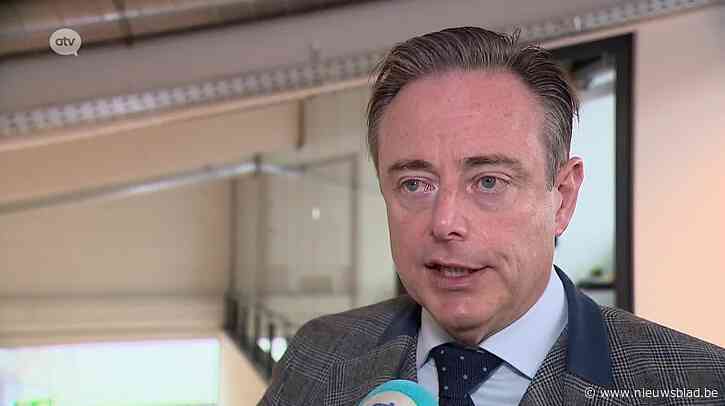 De Wever wil buitenlandse relschoppers uit onze stadions houden: “Bedrag van boetes mag fors omhoog”