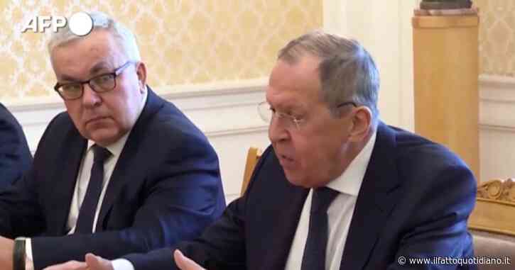 Guerra Russia-Ucraina, per Lavrov il massacro di Bucha è una “messa in scena di Kiev e dell’Occidente”: “Minaccia alla pace”