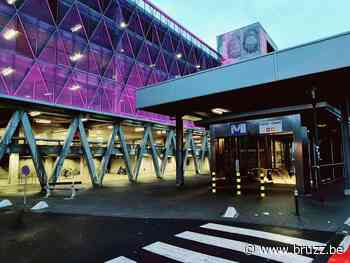 500 beveiligde parkeerplaatsen voor VIP-fans Anderlecht - BRUZZ