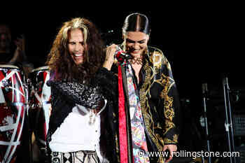 Jessie J Subs In for Miley Cyrus With ‘Party in the USA’ Performance at Grammy Party