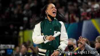 Staley leads South Carolina over UConn, Bueckers 64-49 for second NCAA title