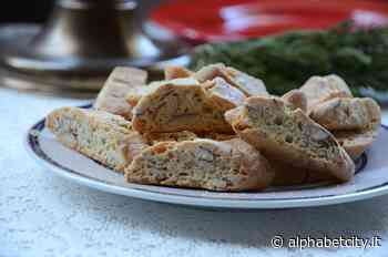 I cantucci: la ricetta originale dei famosi biscotti di Prato - Alphabet City