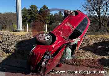 Vuelca camioneta en Libramiento Apizaco; hay una persona lesionada - El Cuarto de Guerra