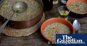 Rachel Roddy’s recipe for pearl barley, lentil and vegetable soup - The Guardian