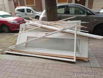 Assediati dai rifiuti: abbandoni in centro e in area industriale - Prima Vercelli